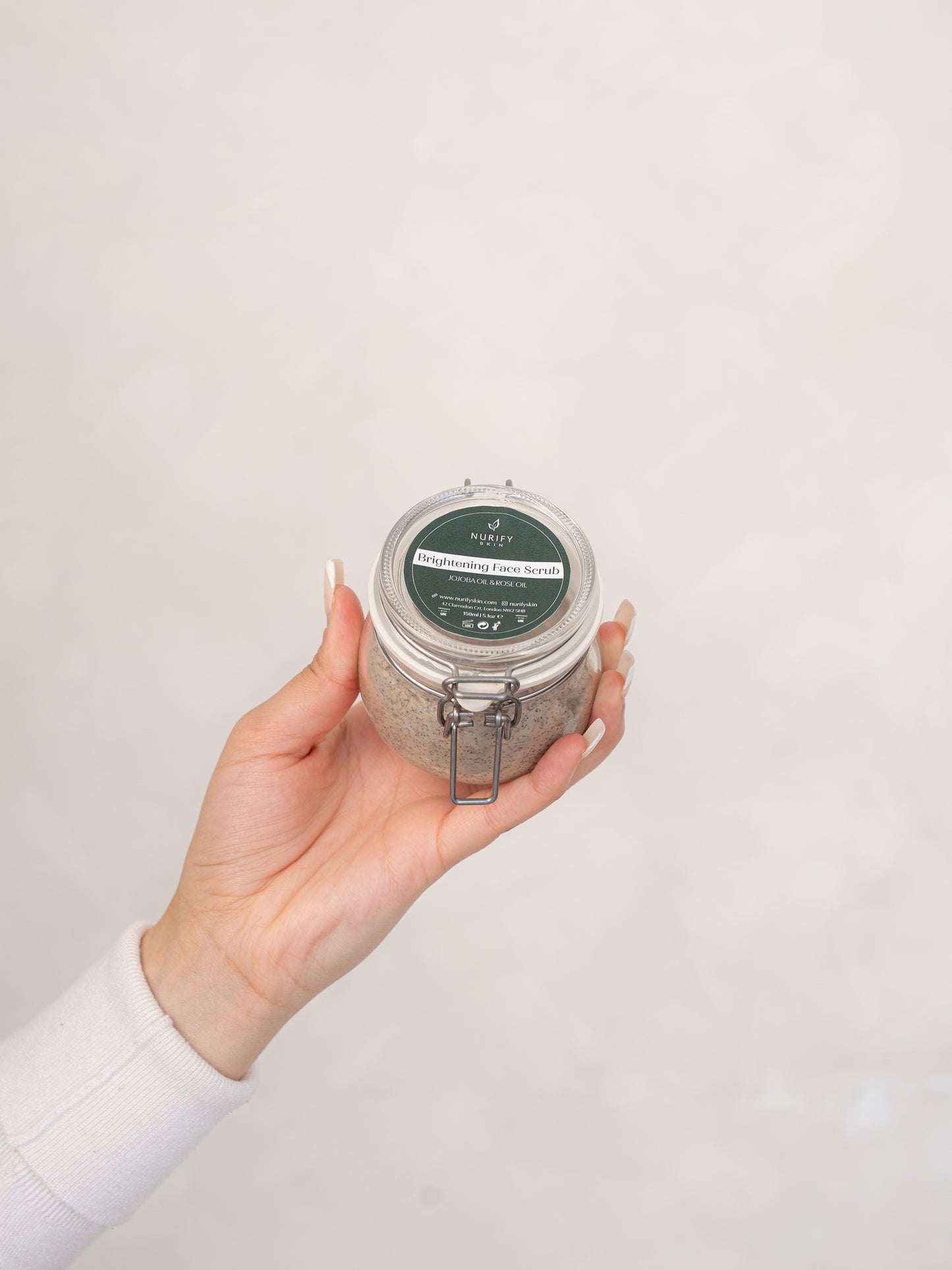 Brightening Face Scrub